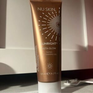 Nu Skin Sunright Insta Glow Tinted Self-Tanning Gel